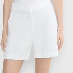 Aritzia Wilfred White The Limitless Short™ Mid-Thigh 0872